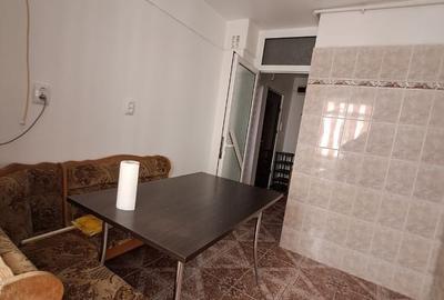 Apartament cu 3 camere în Central - 16