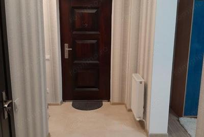 Garsoniera este situata in zona Timpuri Noi - 3