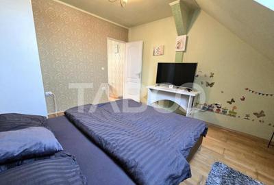 Apartament cu 3 camere semidecomandat, mobilat în Valea Aurie - 1