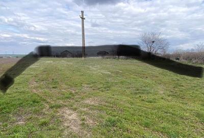 Teren de 1400 mp, în Ghercești - 3