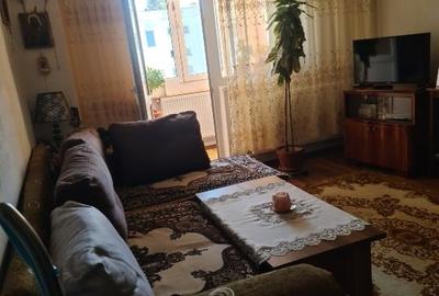 Vand Apartament 2 camere zona Sacele - Brasov - 1