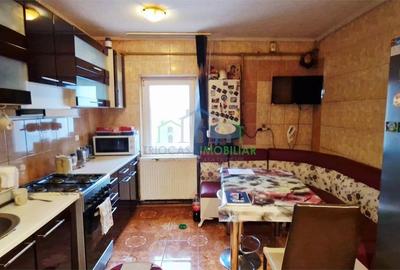 Apartament cu 2 camere semidecomandat în Central - 3