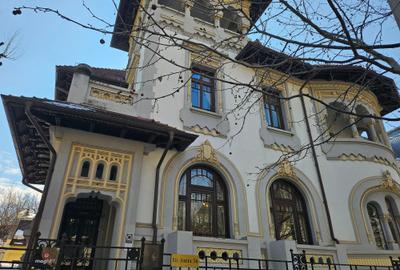 Casă cu 16 camere cu Teren 800 Mp în Dacia - 1