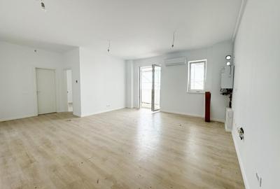 Apartament cu 3 camere decomandat în Aradului