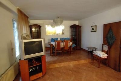 Casă individuală cu 9 camere cu Canalizare în Agigea - 1