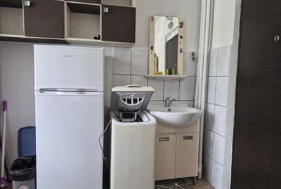Garsonieră decomandată în Astra - 2