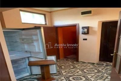 Apartament cu 3 camere semidecomandat în Central - 13