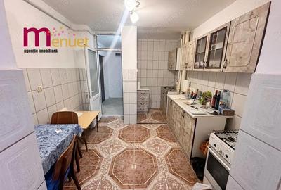 Apartament cu 3 camere decomandat în E3 - 7