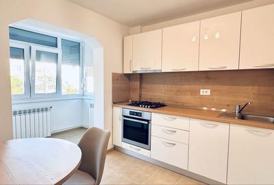 Apartament cu 2 camere decomandat în Central - 1