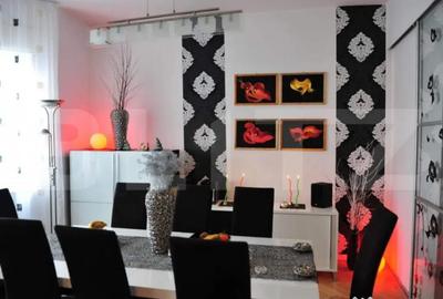 Casă cu 7 camere cu Teren 800 Mp în Sâncraiu de Mureș - 3