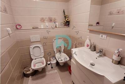 Casă individuală cu 6 camere cu Garaj în Tractorul - 9