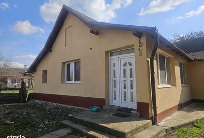 Casă cu 3 camere cu Teren 916 Mp în Sălard - 5