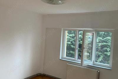 Apartament cu 3 camere decomandat în Central - 10
