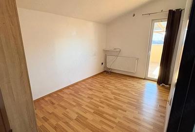 Apartament cu 2 camere decomandat în Central - 3