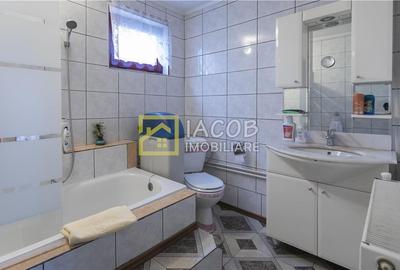 Casă individuală cu 5 camere cu Canalizare în Mărgineni - 26