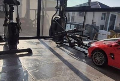 Casa 5 camere, 3 bai, 3 locuri de parcare, teren 302 mp, Tunari, vedere la lac - 14