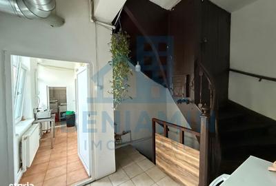 Spațiu comercial, de 180 mp, în Central