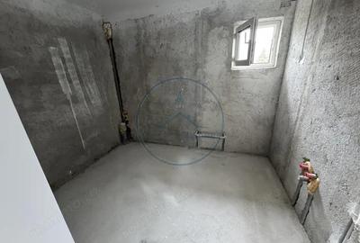 Casă cu 2 camere cu Teren 1500 Mp în Industrială - 10