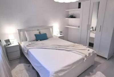Apartament cu 3 camere decomandat în Berceni - 1