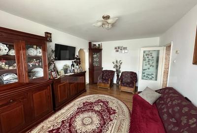 Apartament de vanzare, 63,4 mp, zona Micro 16 - 11