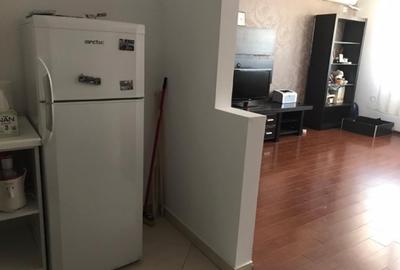 INCHIRIEZ APARTAMENT 2 CAMERE - 5