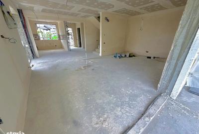 Casă cu 4 camere în Splaiul Unirii - 20