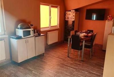 Casa potential: locuire multifamiliala,activitati comerciale,birouri,677 mp tere - 21