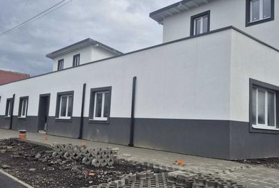Spațiu comercial, de 65 mp, în Central - 2