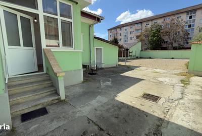 Casă cu 2 camere în Decebal - 10