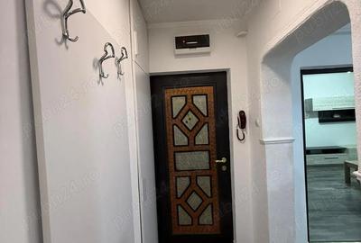 Apartament cu 2 camere decomandat în Central - 1