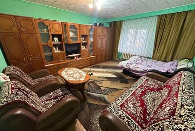 Apartament 1 camera, decomandat - Cugir - 9