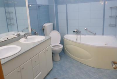 Casă cu 3 camere cu Canalizare în Eminescu - 14