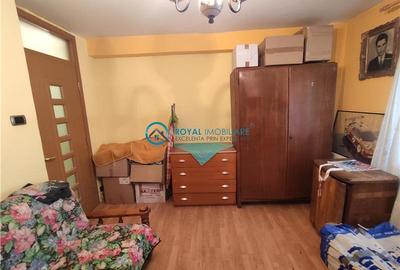 Apartament cu 3 camere decomandat în Mărășești - 14