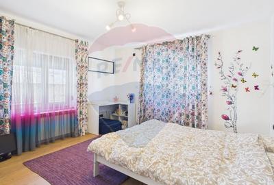 Casă cu 6 camere cu Teren 1325 Mp în Central - 18