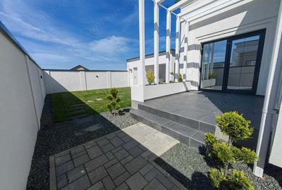 Finisaje la Alegere! Pompa de caldura! LUX - 5