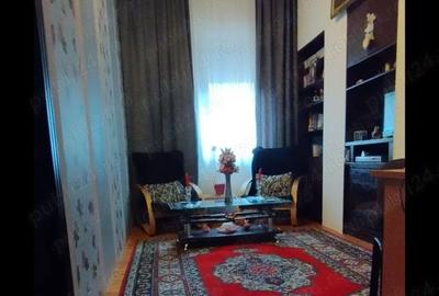 Casă cu 3 camere în Central - 2