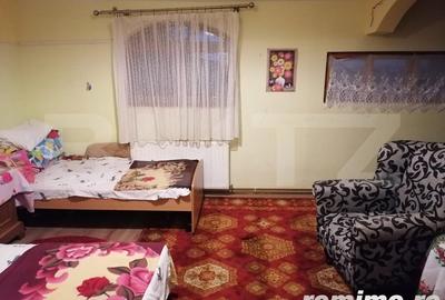 Casă cu 4 camere cu Teren 100 Mp în Central - 13