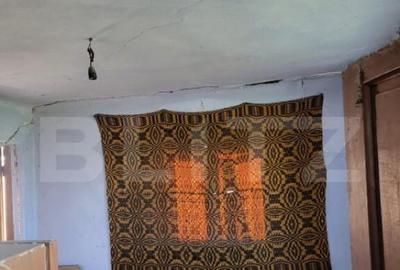 Casa batraneasca de vanzare, 48 mp, zona Patroaia Deal cu C - 22