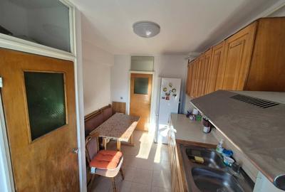 Apartament de 3 camere-Centrul Civic - 3
