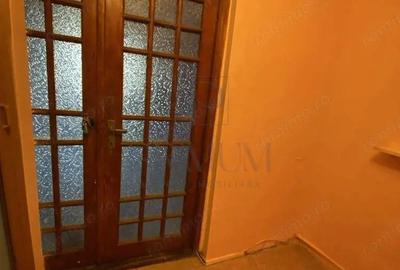 Garsonieră decomandată în Buziașului - 2