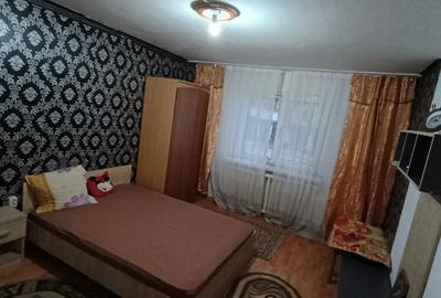 Garsoniera de inchiriere strada Cabanei termen lung - 1