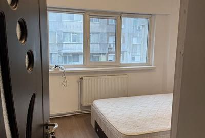Apartament cu 3 camere decomandat în Obor - 5