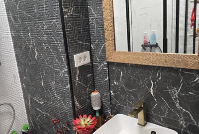 Vanzare Apartament cu 3 Cam | Mobilat / Utilat LUX - 2 Bai | 2 Loc Parcare | Box - 14