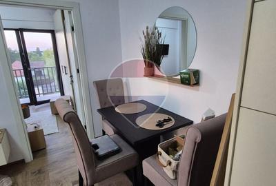 Apartament cu 2 camere semidecomandat, mobilat în Ultracentral