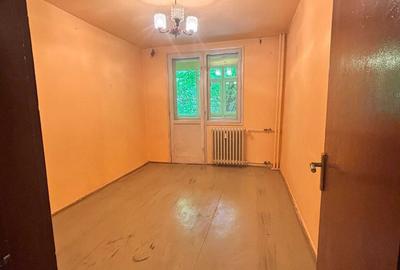 Apartament cu 3 camere semidecomandat în Berceni - 5