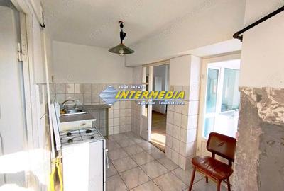 Apartament 3 camere decomandat etaj 1 Centru Alba Iulia Apartament 3 camere decomandat etaj 1 Centru Alba Iulia - 3