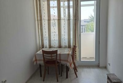 Apartament cu 3 camere în Târgu Neamț - 3