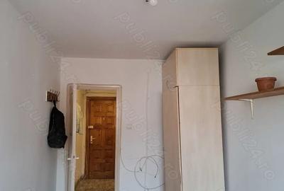 Inchiriez garsoniera in Complexul Studen?esc - 1