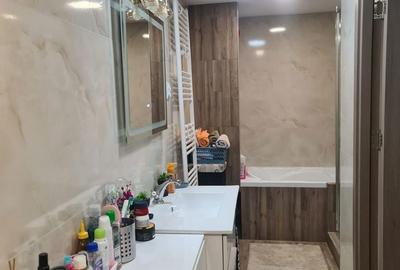 Casă cu 5 camere cu Teren 119 Mp în Girișu de Criș - 11