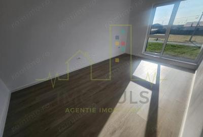 Apartament in Vila. Gradina proprie 150 mp. Terasa. 20.66 - 10